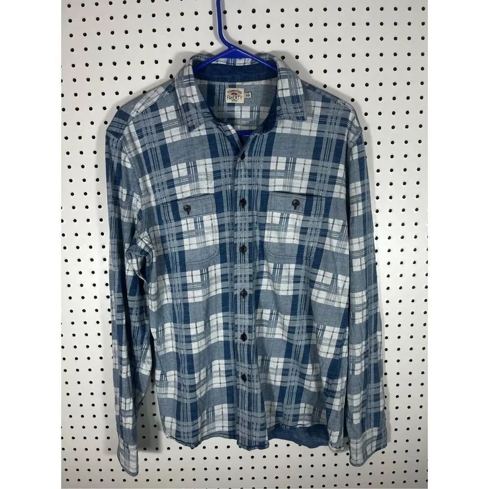 Faherty button down flannel shirt size M
